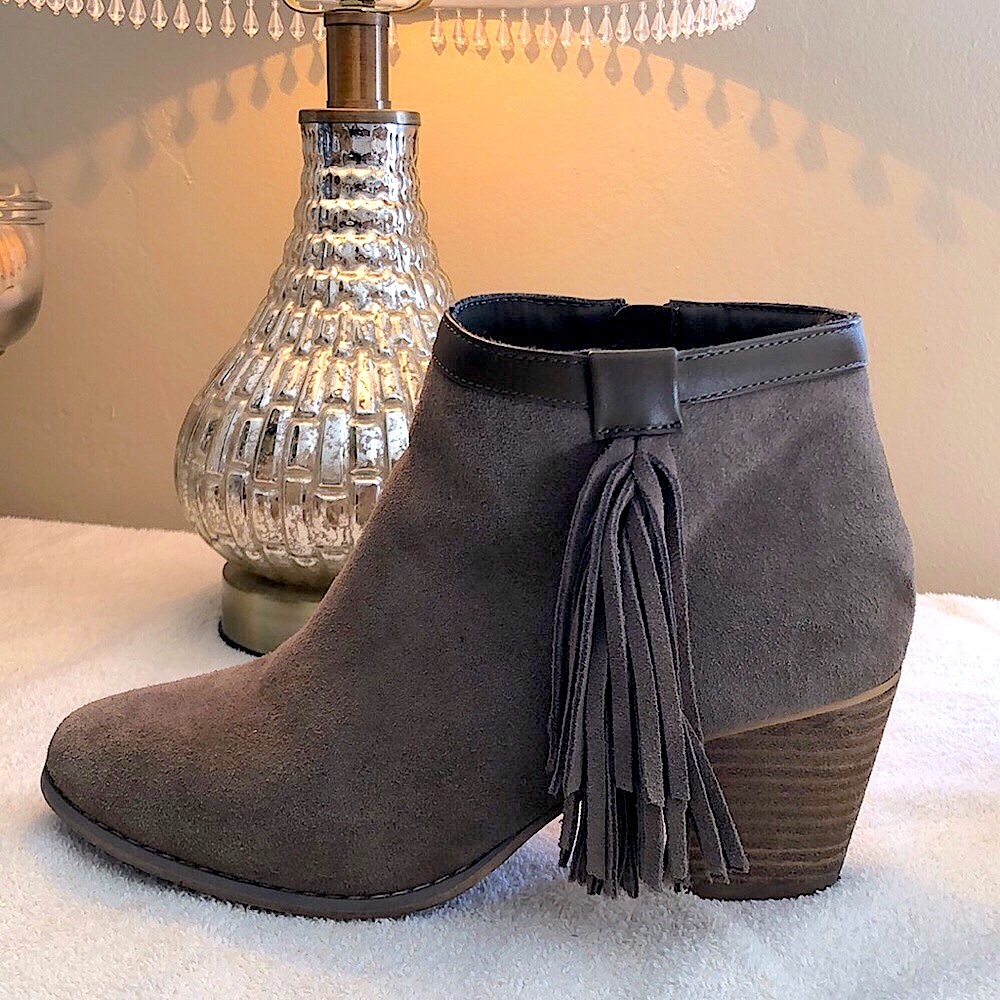 Simply Emma suede Booties with tassel fringe on outer side -Womens size 8